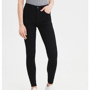 American Eagle Black Super High Waisted Jeggings